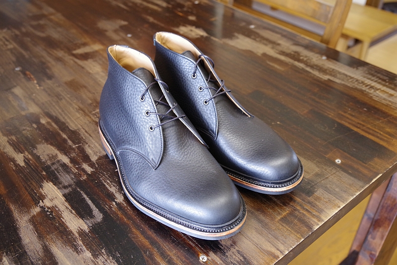 チャッカブーツ