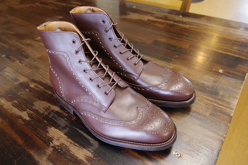 フルブローグブーツ