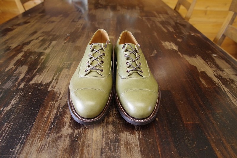 ギリーシューズ