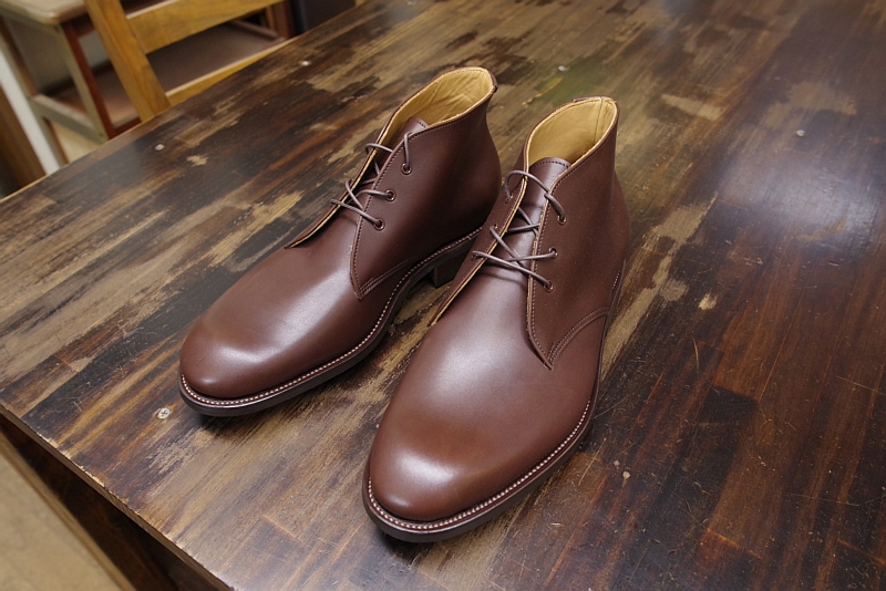 チャッカブーツ