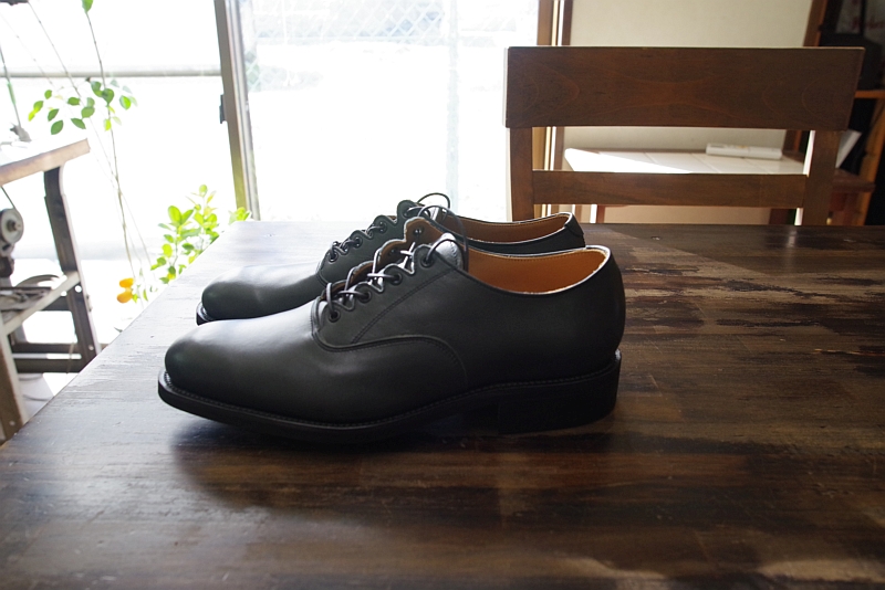 ギリーシューズ