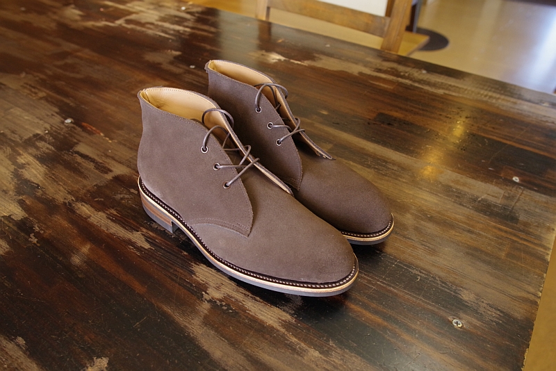 チャッカブーツ