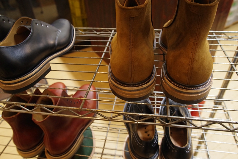 1月納品予定の靴