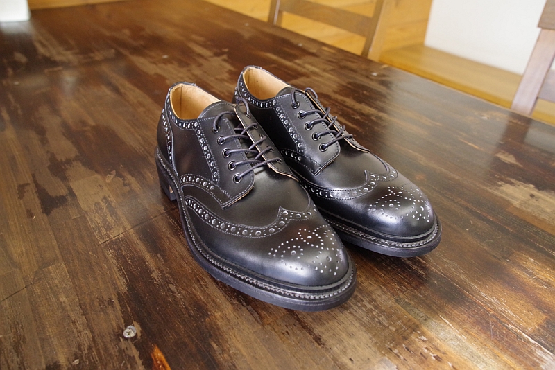 フルブローグシューズ