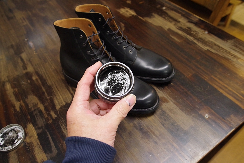靴クリーム