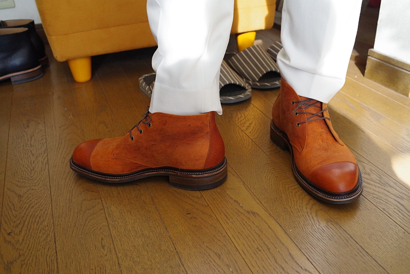 チャッカブーツ