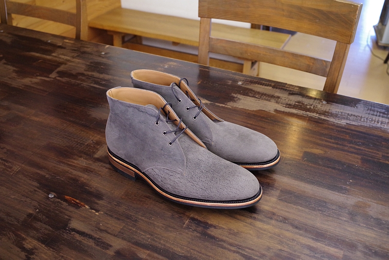 チャッカブーツ
