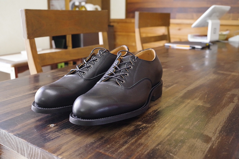 ギリーシューズ