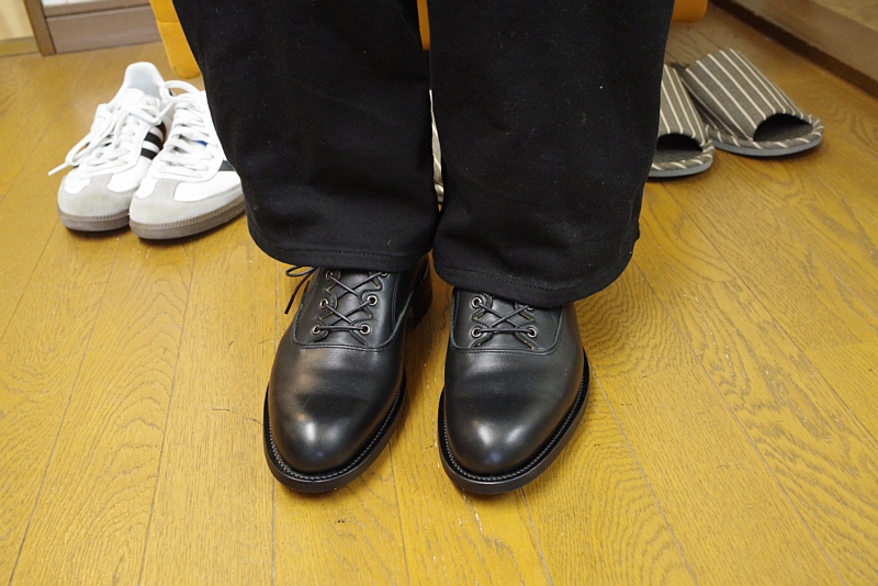 ギリーシューズ