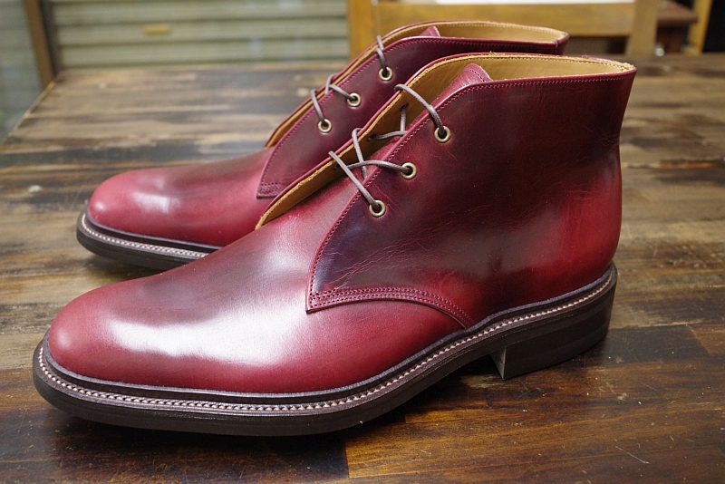 チャッカブーツ