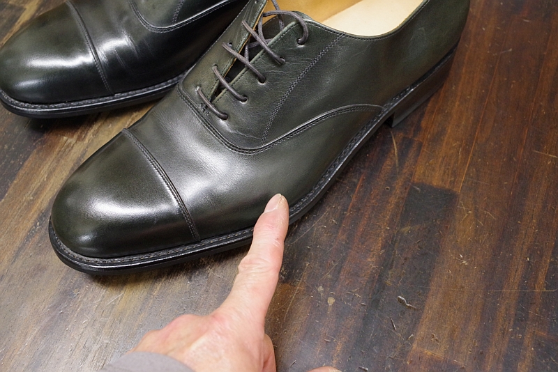 アッパーのキズ