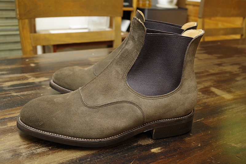 サイドゴアブーツ