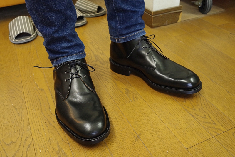 チャッカブーツ