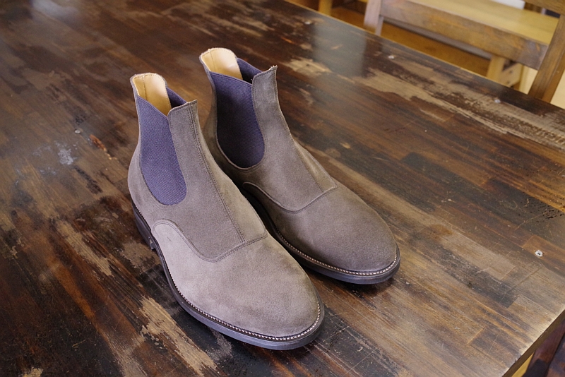 サイドゴアブーツ